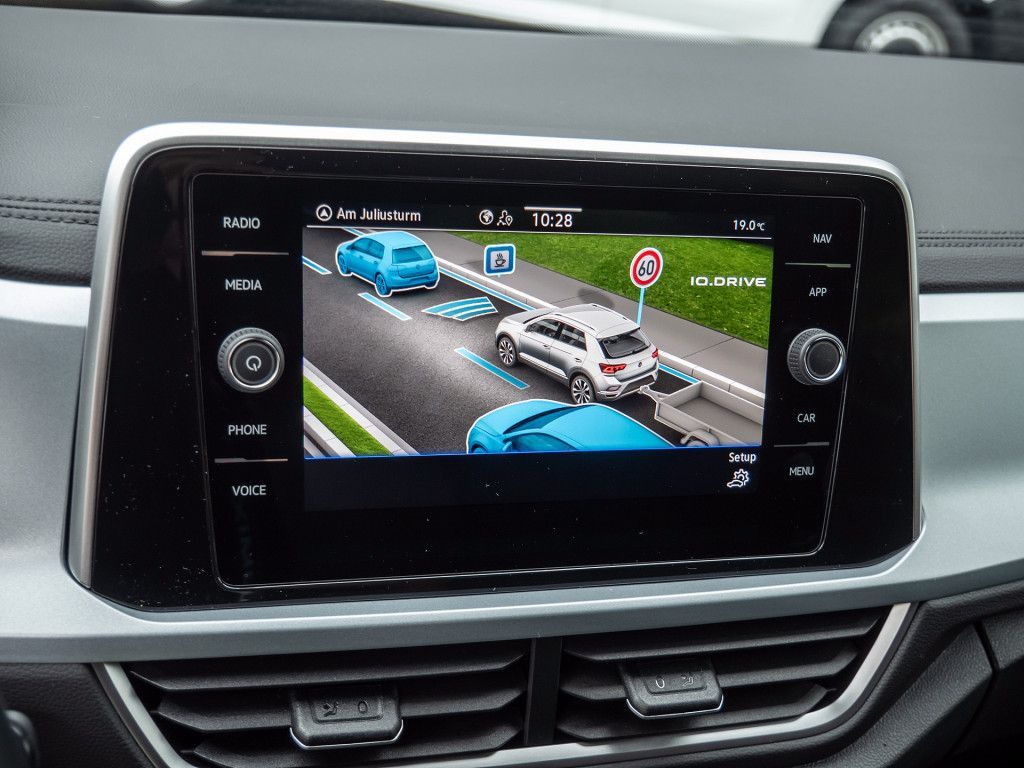 Volkswagen T-Roc - Bild 12