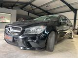 Mercedes-Benz CLA Shooting Brake CLA 220 CDI / d 4Matic - schwarze Mercedes-Benz CLA Shooting Brake