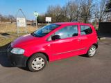 Volkswagen Fox 1.2 - Rot/ Schaltgetr. TÜV und Bereifung NEU - Volkswagen Fox in Berlin