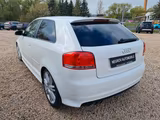 Audi S3 2.0 TFSI quattro - Audi S3 mit Benzin-Antrieb: Limousine, Schaltgetriebe