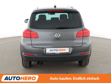 Volkswagen Tiguan - 5