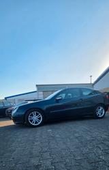 Mercedes-Benz C 180   Steuerkette & Tüv Neu - Mercedes-Benz bis 5.000 Euro