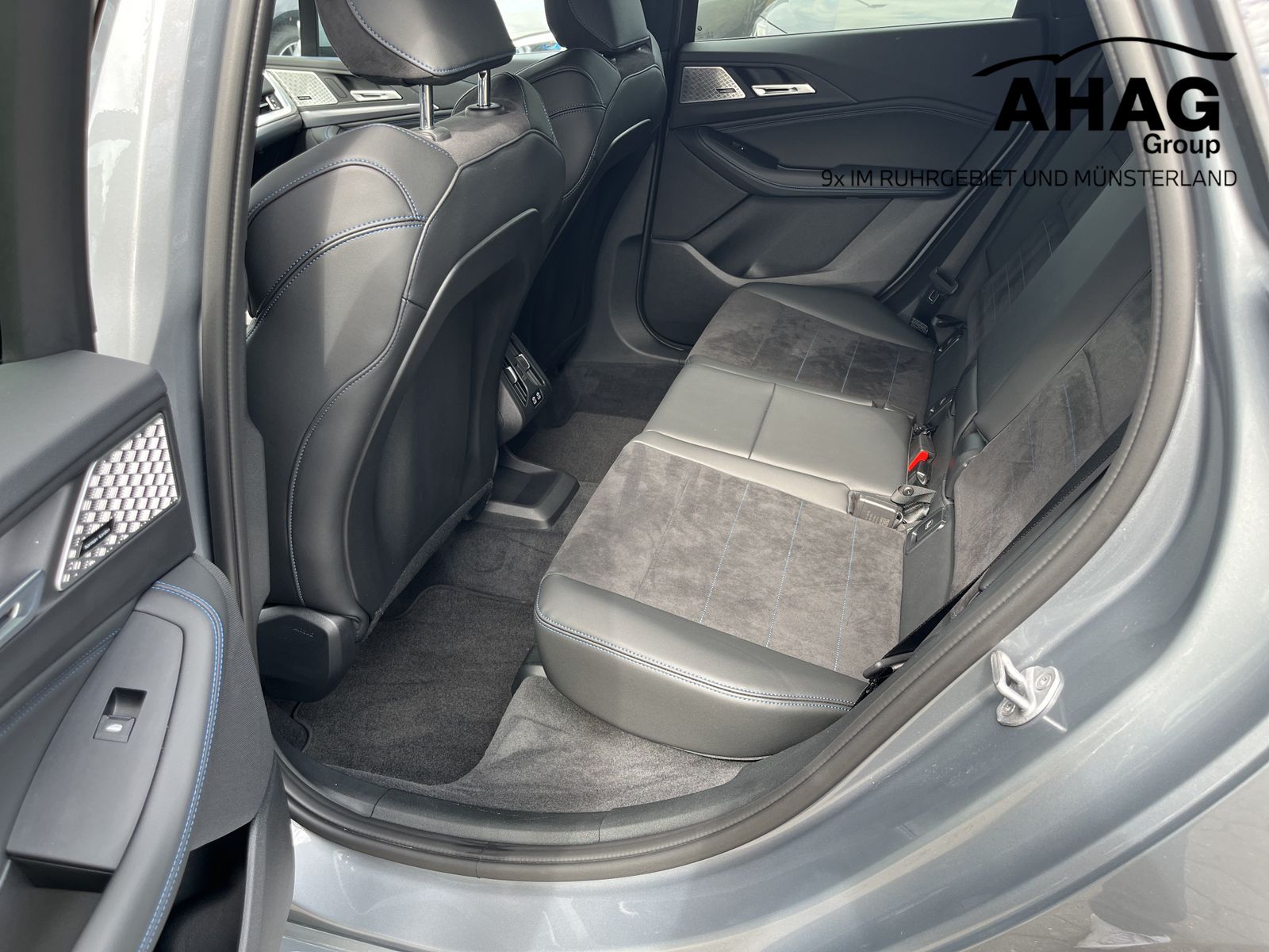 BMW 223 Active Tourer - Bild 13