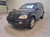 Mercedes-Benz ML 270 / SCHIEBEDACH / LEDER / AHK / SHZ - Mercedes ML 270 mit Schiebedach