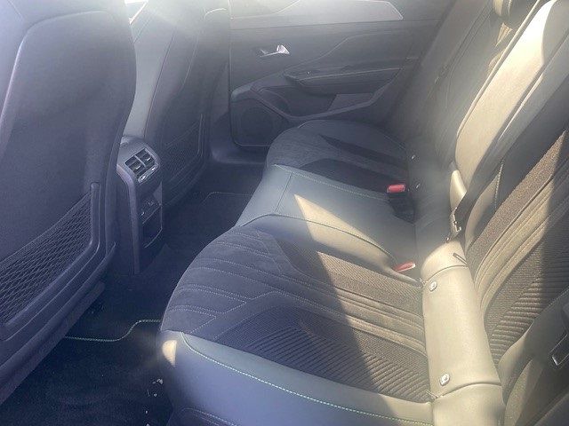 Fahrzeugabbildung Peugeot 408 GT 1.6 PlugIn Hybrid 225 e-EAT8