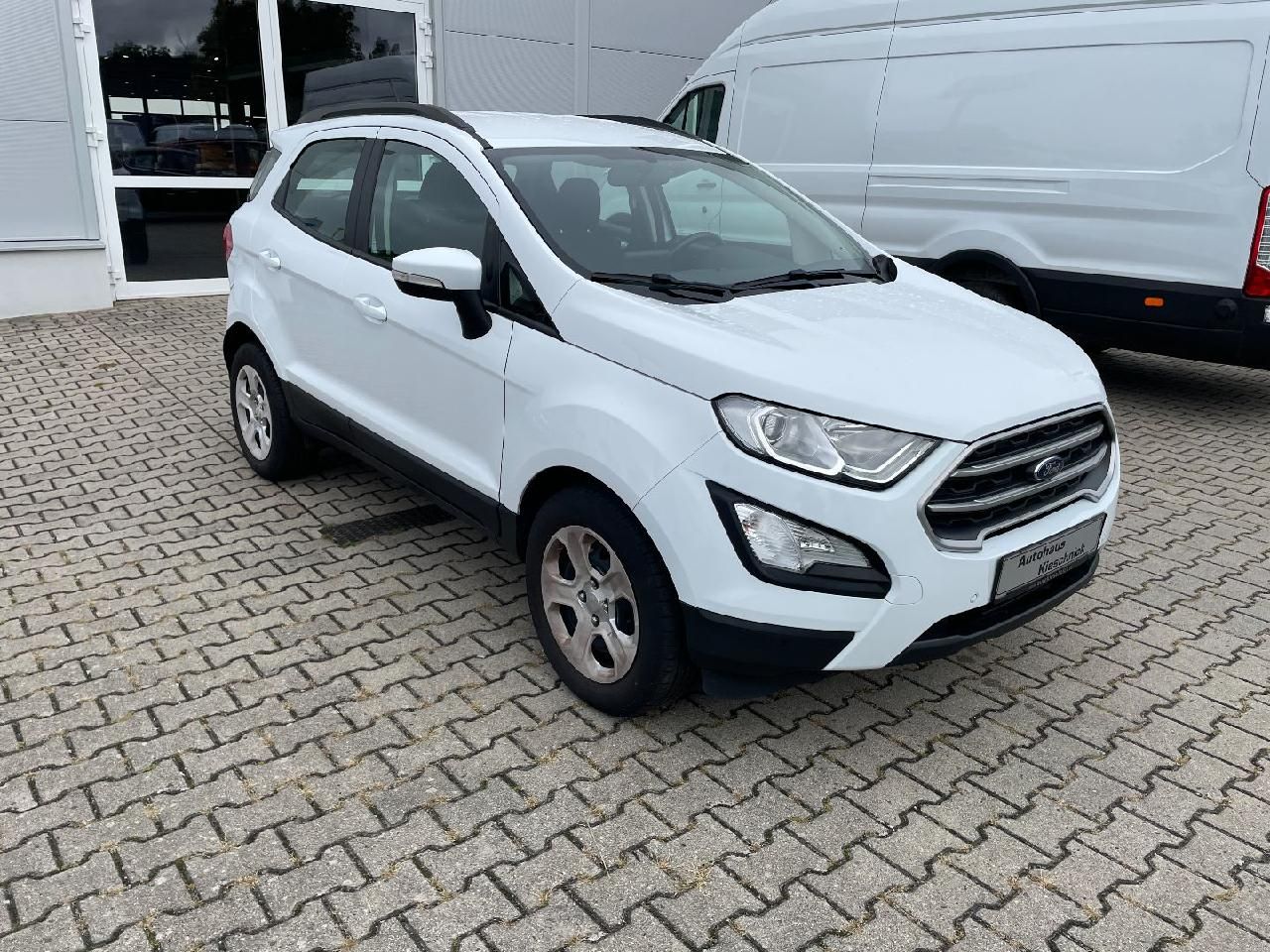 Fahrzeugabbildung Ford EcoSport Cool & Connect