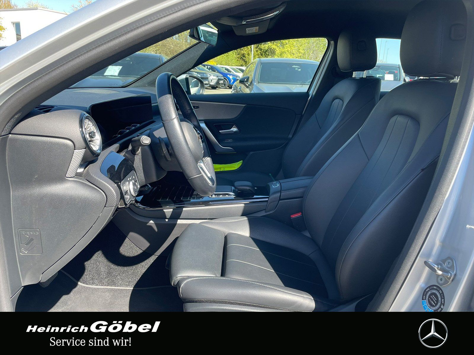 Fahrzeugabbildung Mercedes-Benz A 200 PROGRESSIVE*LED*CARPLAY*AMBIENTEBELEUCHTUN