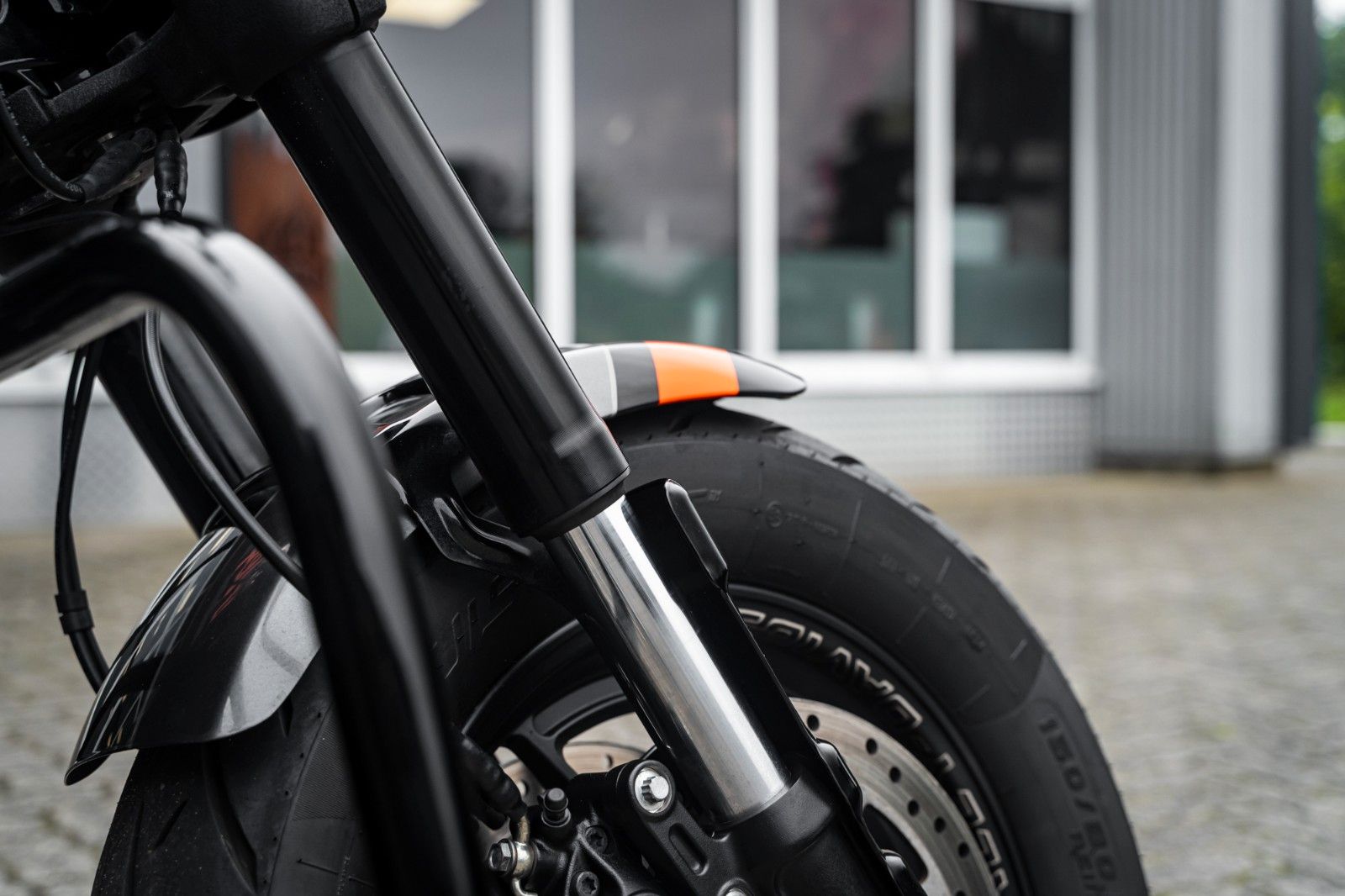 Fahrzeugabbildung Harley-Davidson FXFBS FAT BOB 114 CUI SOFTAIL - SE-NOCKENWELLE