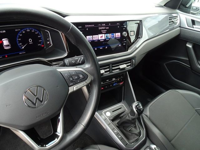 Taigo 1.0 TSI Style "Launch" / Matrix