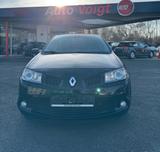 Renault Megane II 2.0 16V RS / Renault Sport - Renault Megane Sport mit Benzin-Antrieb