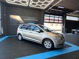 Volkswagen Touran2.0TDI SCR DSG Comfortline+AHK+LED+ACC - Volkswagen Touran: Kombi