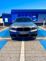BMW E90 320d Facelift M-Paket - BMW 320: 320d E90