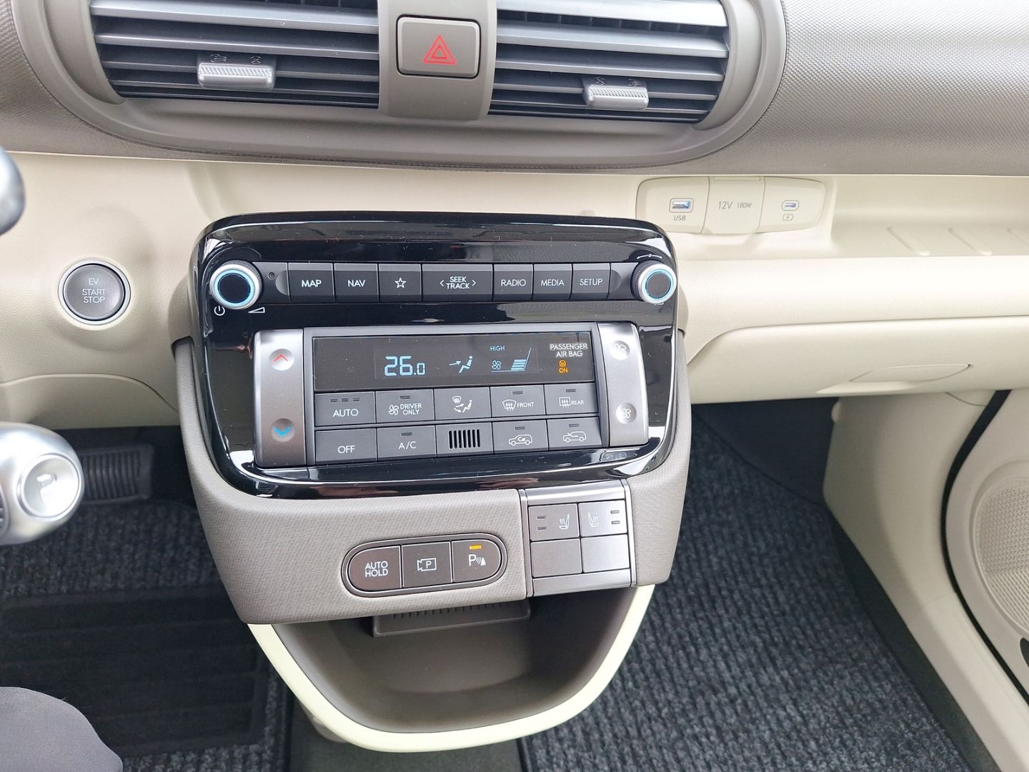 Hyundai INSTER – Bild 14