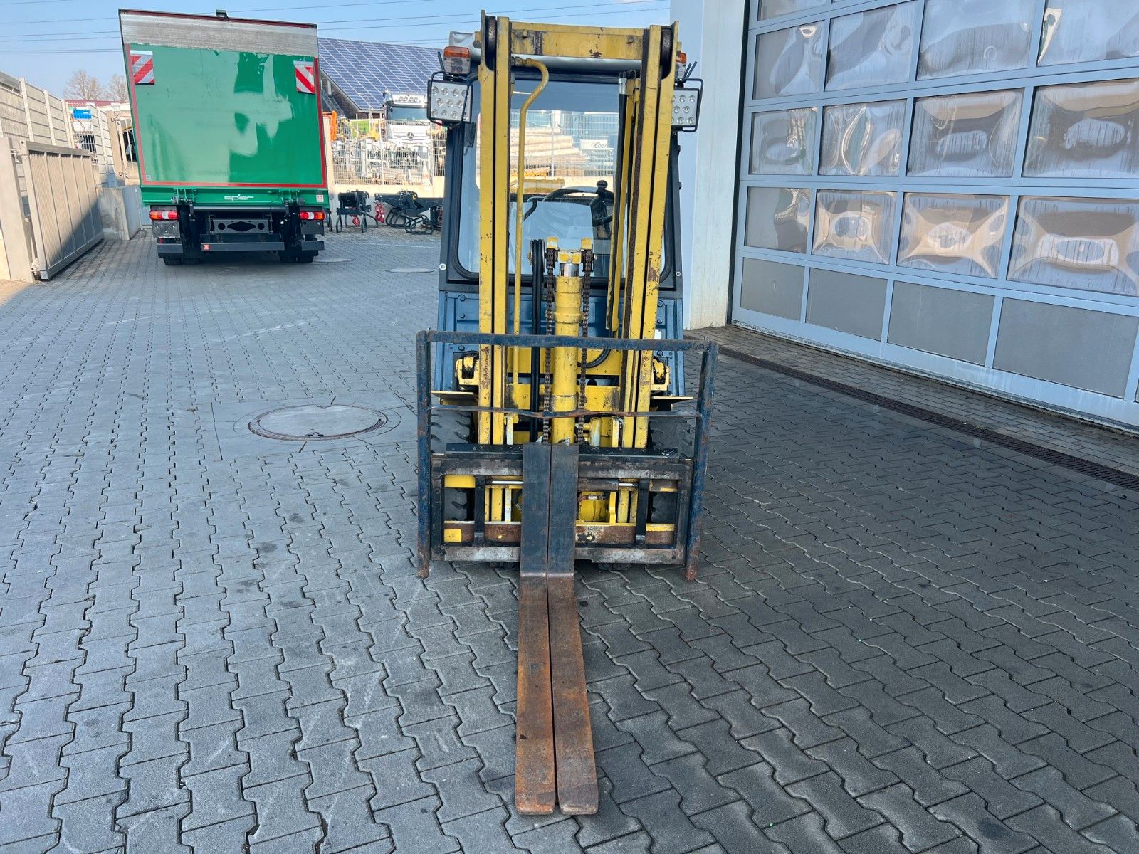 Fahrzeugabbildung Komatsu FG15T-15 / Gas / 1995 /