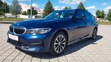 BMW 320d xD Touring Sport Line Aut.~LED~AHK~Panorama - Gebrauchtwagen in München