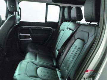 Land-Rover Defender - 10