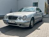 Mercedes-Benz Mercedes E220 CDI W210 Mopf Diesel Automat... - gebrauchte Mercedes-Benz E 220 aus dem Jahr 2001