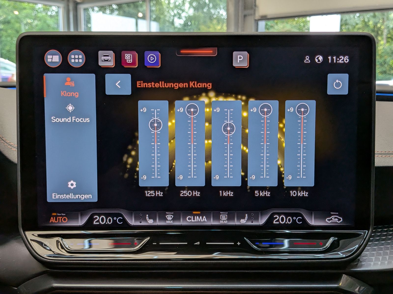 Fahrzeugabbildung CUPRA Leon 1.5 eTSI Dynamic-Edge-Paket AHK*PANO*CAM*18