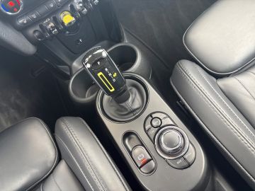 MINI Cooper SE - 10