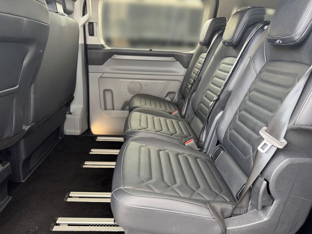 Ford Tourneo Custom 320 L1H1 VA Autm. Titanium *9. Si foto 16
