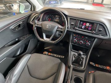 Seat Leon FR *LED*NAVI*SZHZ*TEMPOMAT*SPORTSITZE*TOUCH