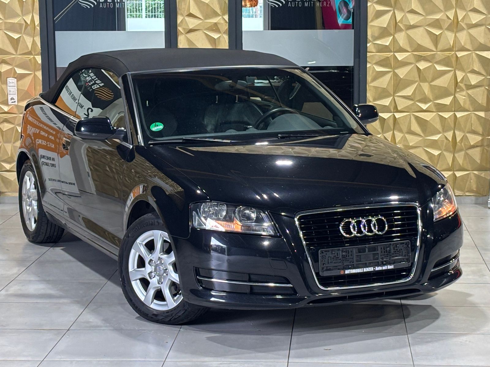 Fahrzeugabbildung Audi A3 Cabriolet Attraction/PDC/SHZ/KLIMA/ALCANTARA