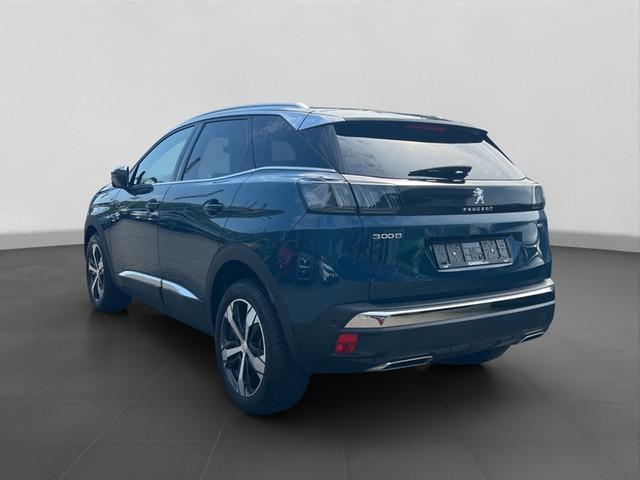 Peugeot 3008 GT 1.2 NAVI+LED+CAM+PDC+SITZHZG+ACC+CARPLAY