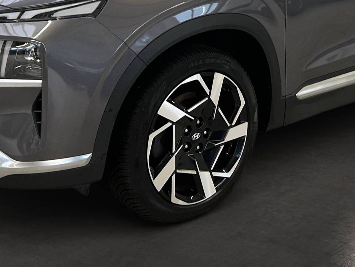 Fahrzeugabbildung Hyundai Santa Fe Facelift PRIME Assistenzpaket II