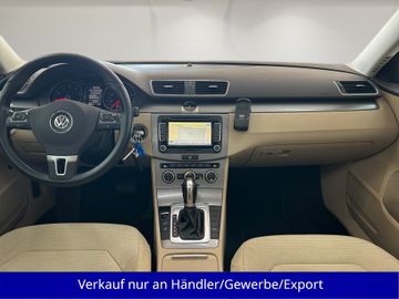 Volkswagen Passat Variant - 11