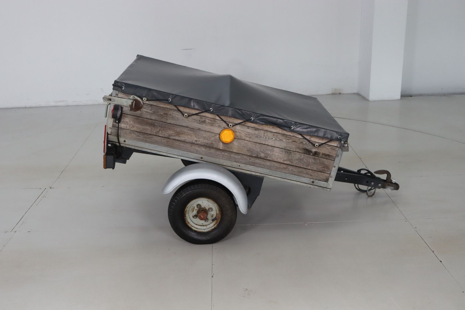 Fahrzeugabbildung Andere HP 400 * HU bis 02.2028 *
