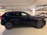 Volvo XC60 B4 Momentum Geartronic Momentum - gebrauchte Volvo XC60 aus dem Jahr 2021
