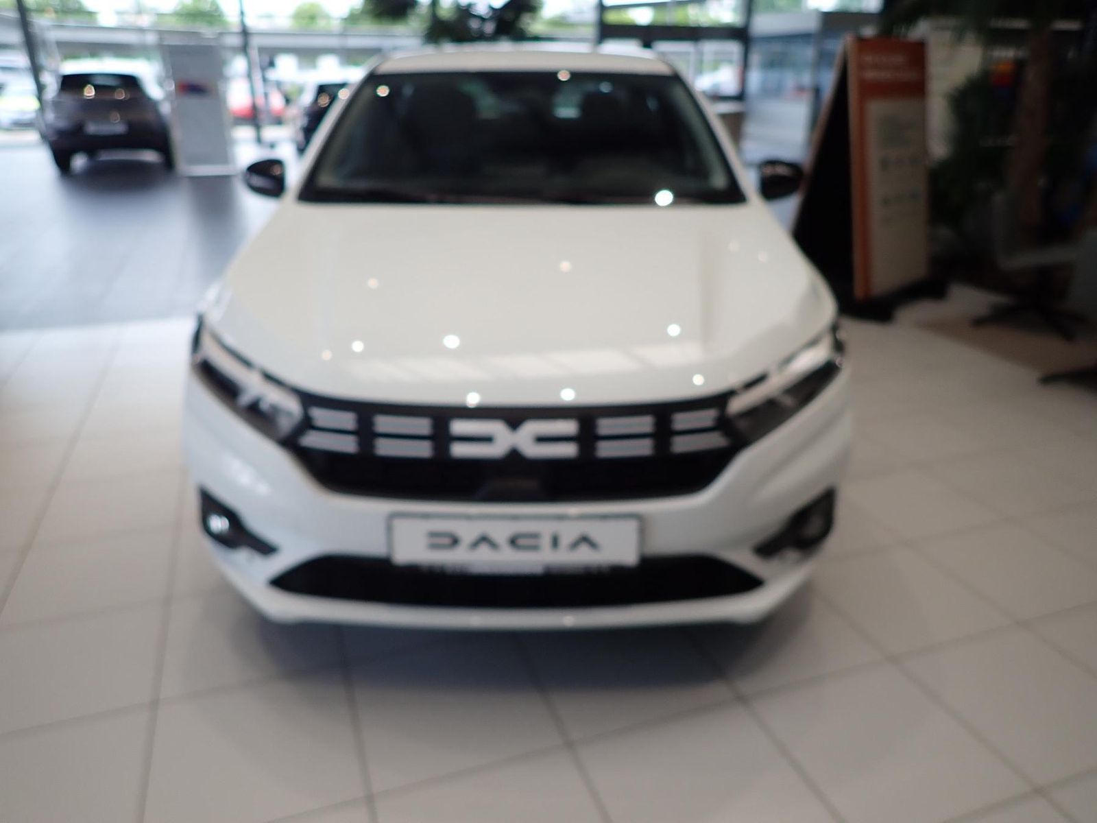 Fahrzeugabbildung Dacia Sandero JOURNEY TCe 90, RFK, EPH, KLIMAAUTOM.,BC