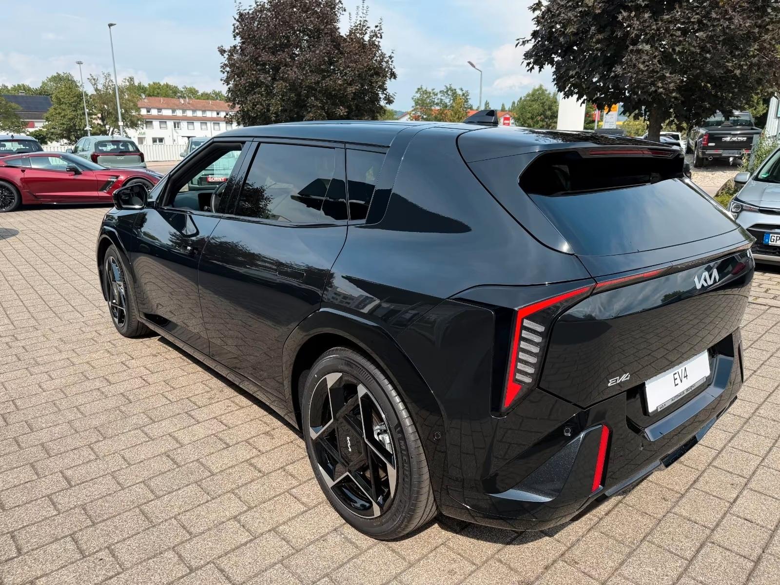 Kia EV4 81,4 kWh FWD GT-LINE DRIVE WISE
