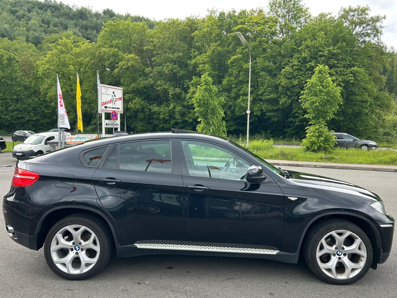 BMW X6 xDrive35d SCHIEBEDACH SPORTPAKET SCHWARZ-HIMM