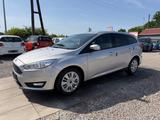 Ford Focus Turnier Business Sportsitze Sport Lenkrad - Ford Focus: Kombi, Sport