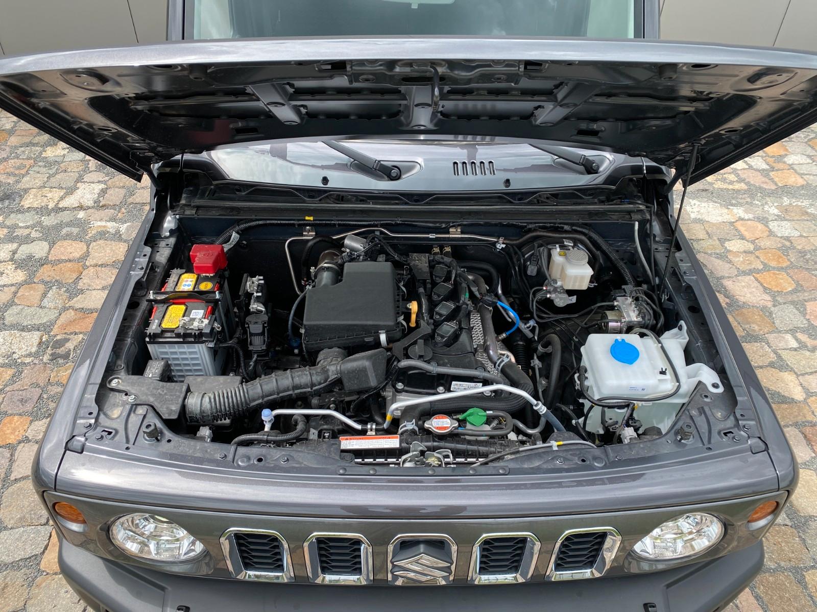 Suzuki JIMNY AUTM. GLX PKW 5 TÜRER 4 SITZE 4x4 ALLGRIP