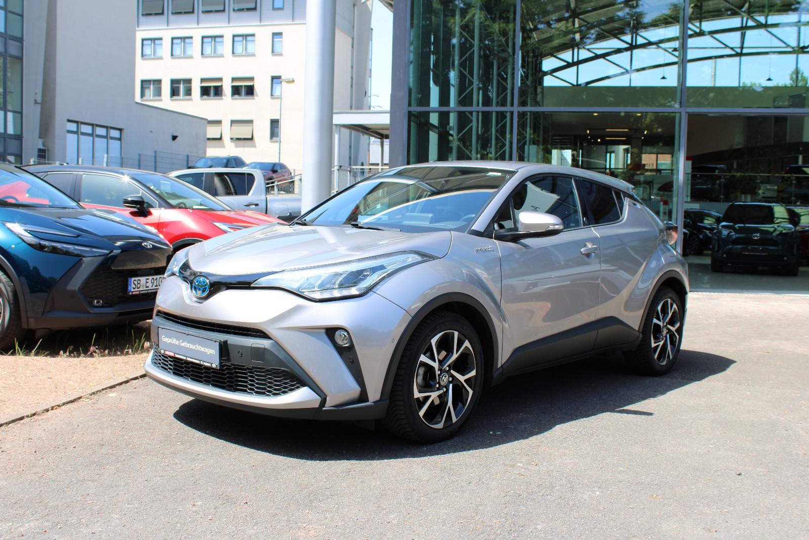 Toyota C-HR 2,0 Hybrid Team D