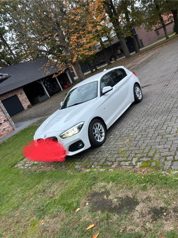 Image of BMW 120