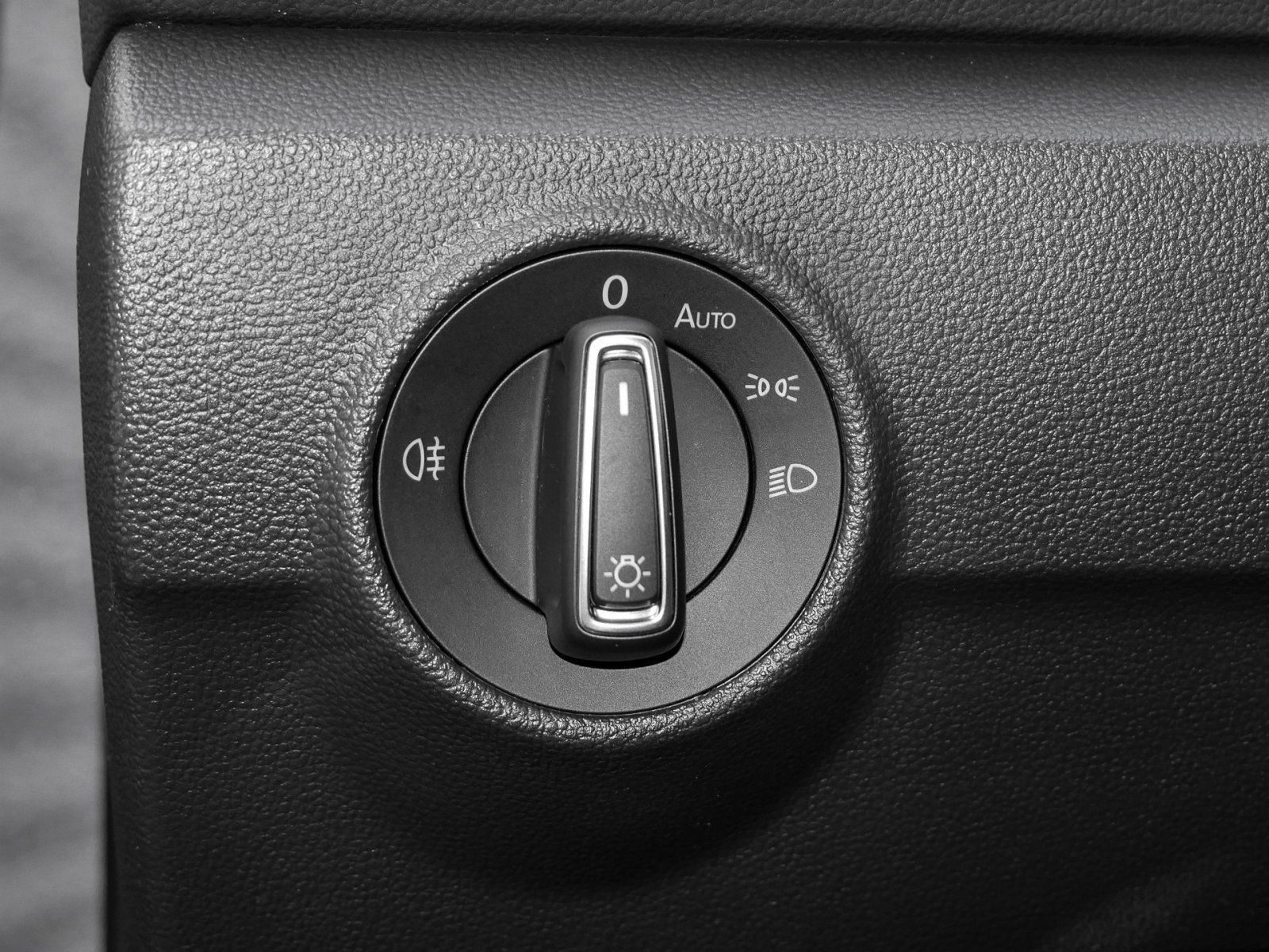 Volkswagen T-Roc - Bild 14