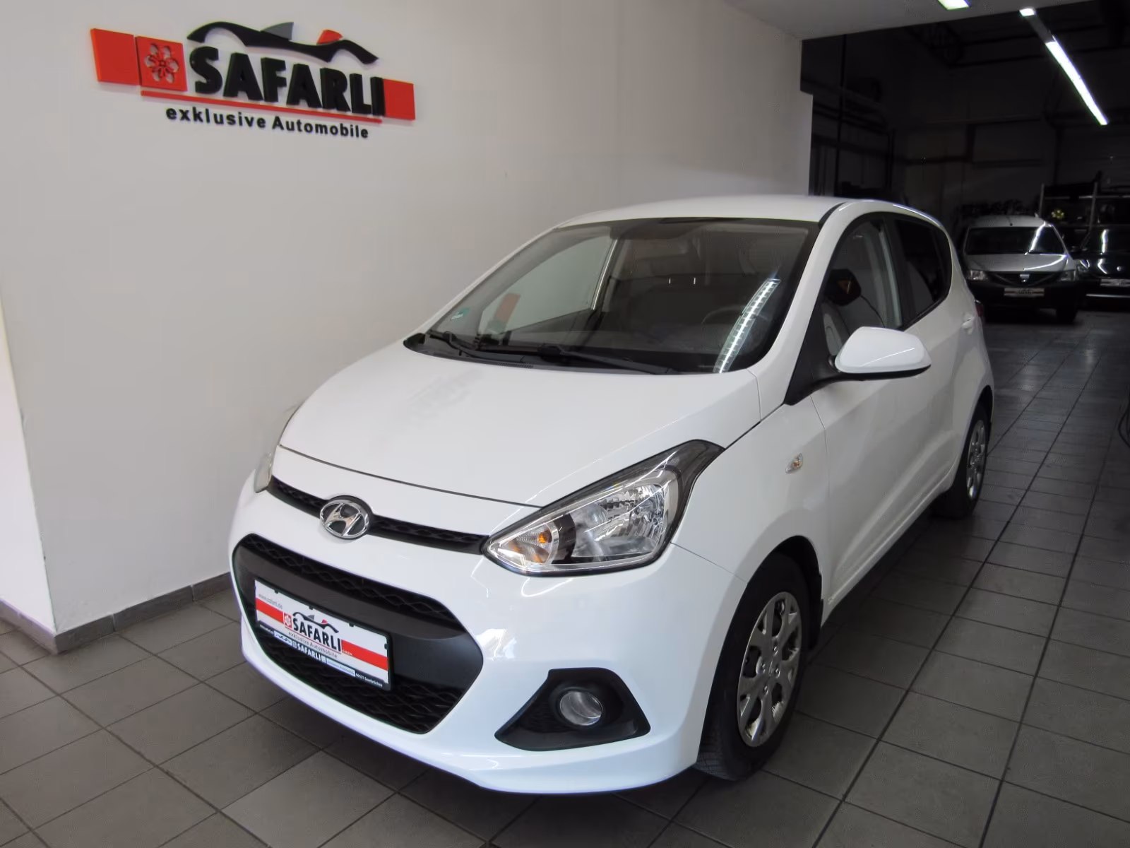 Hyundai i10 Style 1.Hand Klima SHZ Automatik TÜV 04.2028