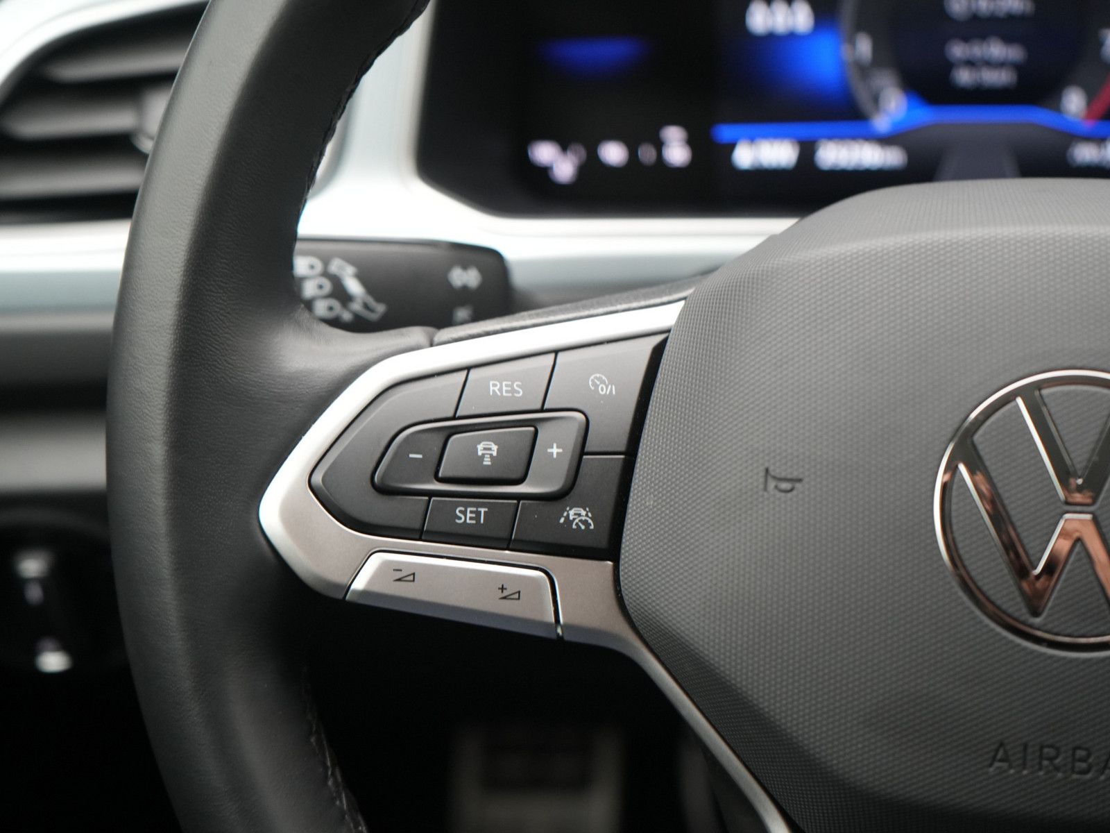 Volkswagen T-Roc - Bild 7