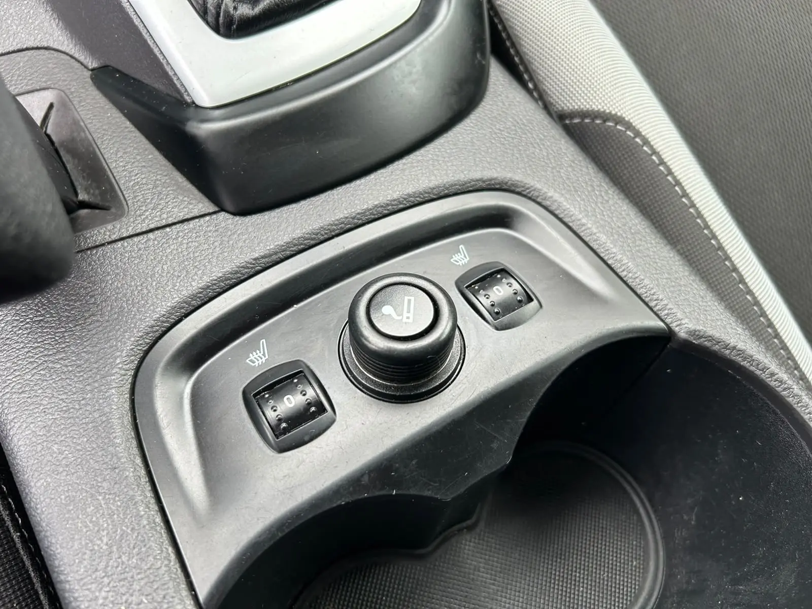 Ford Focus 2012 — photo 20