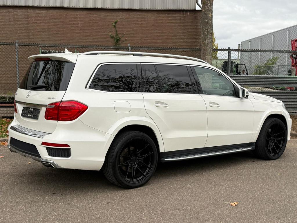 Mercedes-Benz GL 500