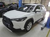 Toyota Corolla Cross 1.8 Hybrid Business Navi SHZ - weiße Toyota Corolla Cross