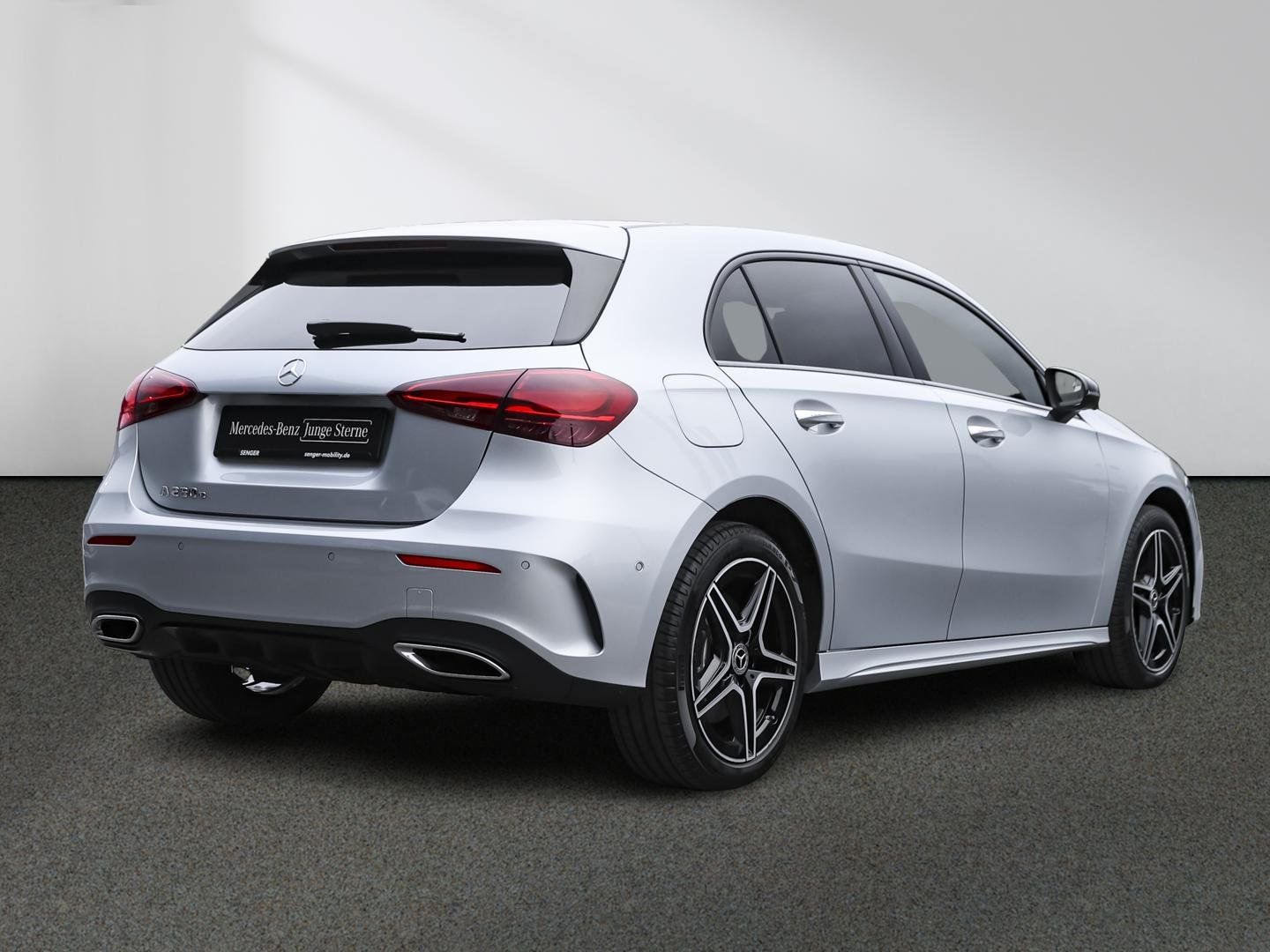 Mercedes-Benz A 250 e AMG Night Panorama Multibeam 360°-Kamera imagem 3