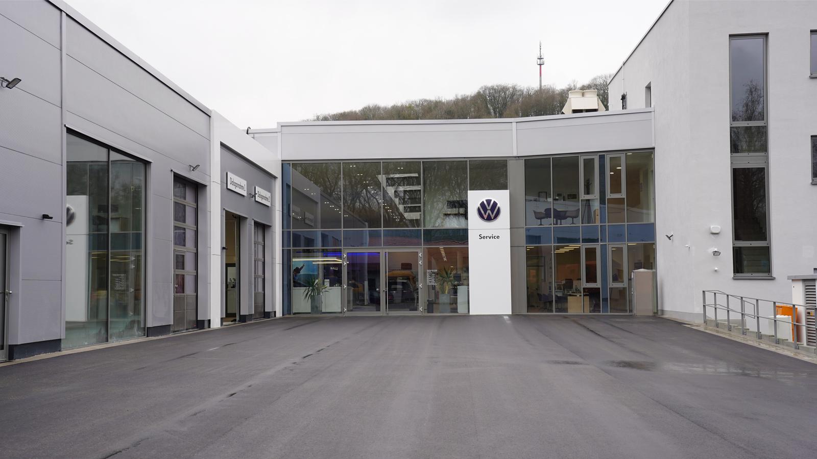 showroom-image-bottom