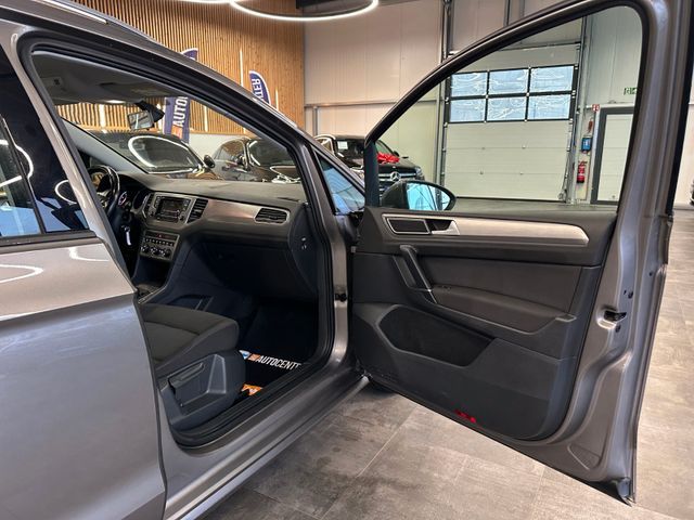 MYAUTOCENTER – Gebraucht- und Jahreswagen mit Werkstattservice in Pfaffenhofen Volkswagen Golf Sportsvan VII Comfortline BMTStart-Stopp