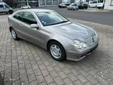 Mercedes-Benz CE 200 C 200 KOMPRESSOR Sportcoupé - - Mercedes-Benz CE 200 Gebrauchtwagen