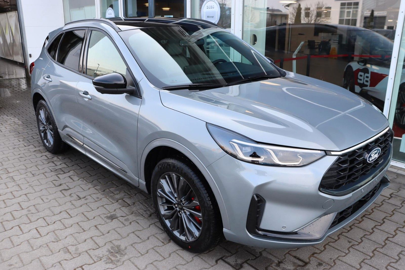 Ford Kuga Sound Edition 2.5 PHEV 360° 4,99% FIN* imagem 2
