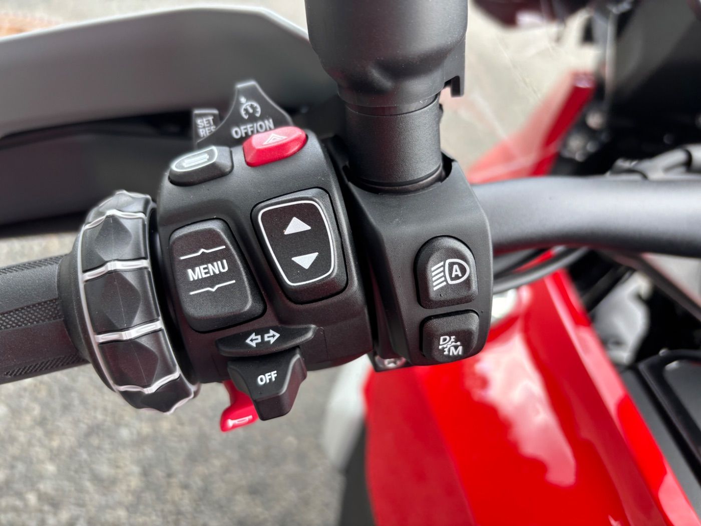Fahrzeugabbildung BMW R 1300 GS 4 Pakete ASA
